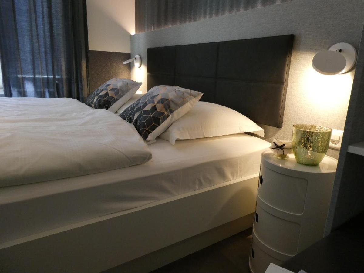 Central & Elegant Apartments,Partially With Fireplace, By Zermatt Rental Экстерьер фото